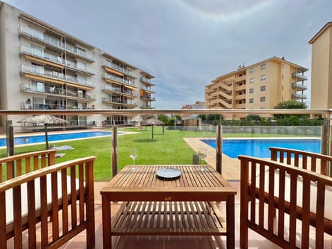 View (from property/room), Balcony/Terrace, Swimming pool