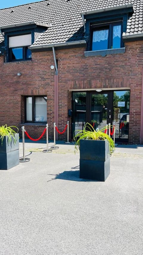 Rheinländer Seehotel Hotel in Leverkusen