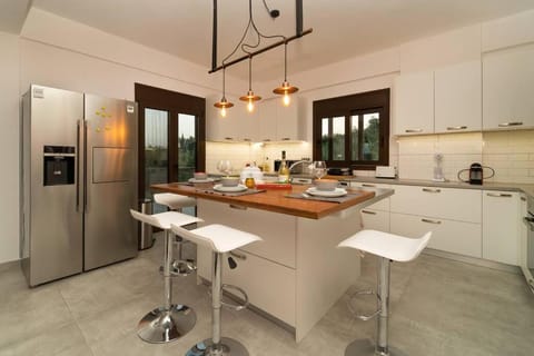 Beautiful house with pool & view Villa in Messenia