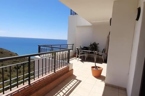 Patio, Day, Natural landscape, View (from property/room), Balcony/Terrace, Sea view