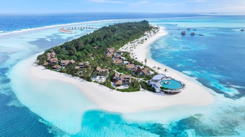 Natural landscape, Bird's eye view, View (from property/room), Beach, Landmark view, Sea view