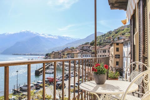 Appartamento Francisca, Domaso, Como Lake Apartment in Domaso