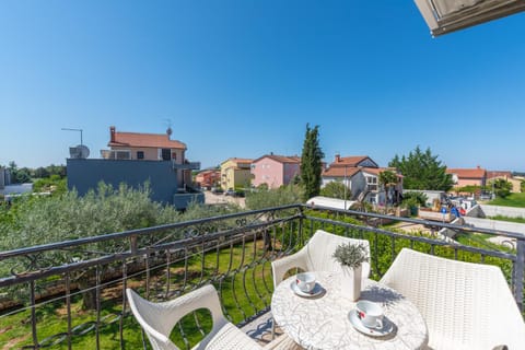 Property building, Dining area, Garden view