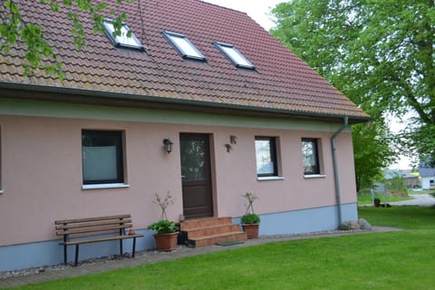 Haus Simone Apartment in Mecklenburg-Vorpommern, Germany