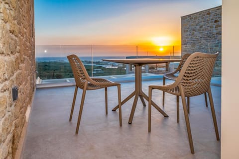 Natural landscape, View (from property/room), Balcony/Terrace, Sea view, Sunset