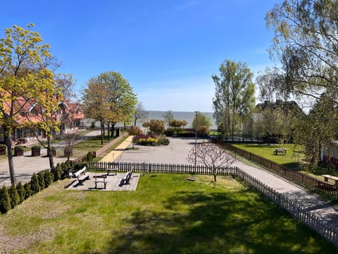 Garden, Balcony/Terrace