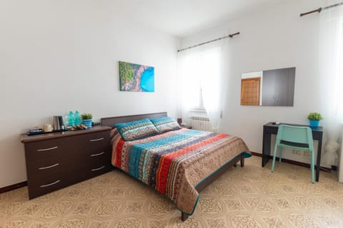 Bed, Coffee/tea facilities