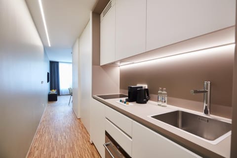 Kitchen or kitchenette, kitchen
