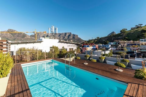 Property building, Day, City view, Mountain view, Pool view, Swimming pool