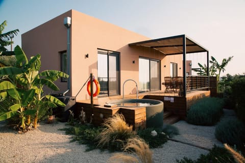 Property building, Balcony/Terrace