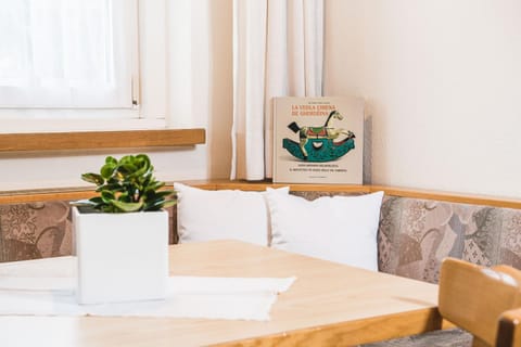 Apartments Chalet Zirm Apartment in Sëlva