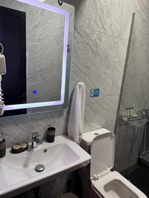 Private Villa Aras -Pleasure of Elegance & Serenity Villa in Vlorë