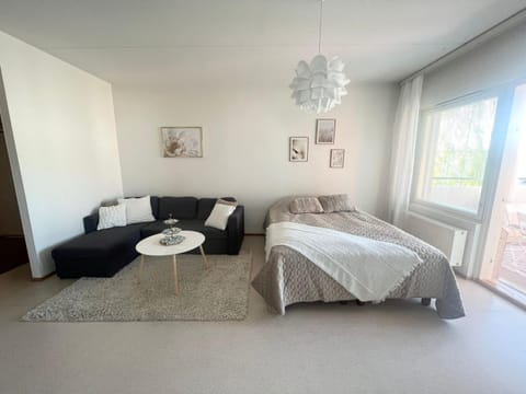 Bed, Balcony/Terrace, Living room, Seating area, Bedroom