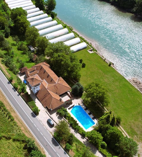 Property building, Neighbourhood, Bird's eye view