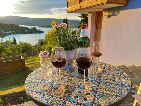 Balcony/Terrace, Lake view