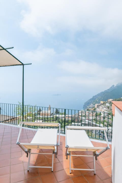 Patio, Natural landscape, View (from property/room), Balcony/Terrace, Mountain view, Sea view, sunbed