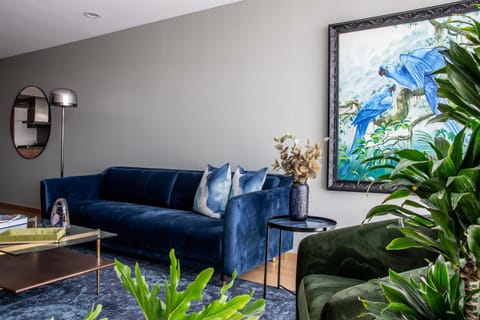Living room, Decorative detail, Seating area
