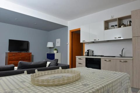 A due passi dal lago (CIR 017085-LNI-00017) Apartment in Iseo