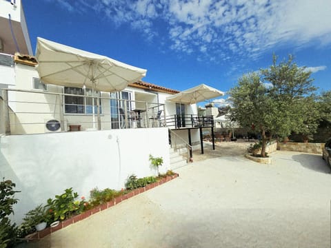 Property building, Garden view