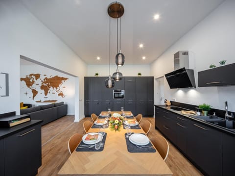 Kitchen or kitchenette, Dining area, Food, stove, kitchen
