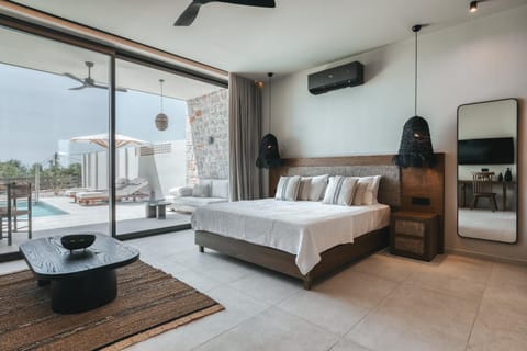 Castor & Pollux House in Messenia