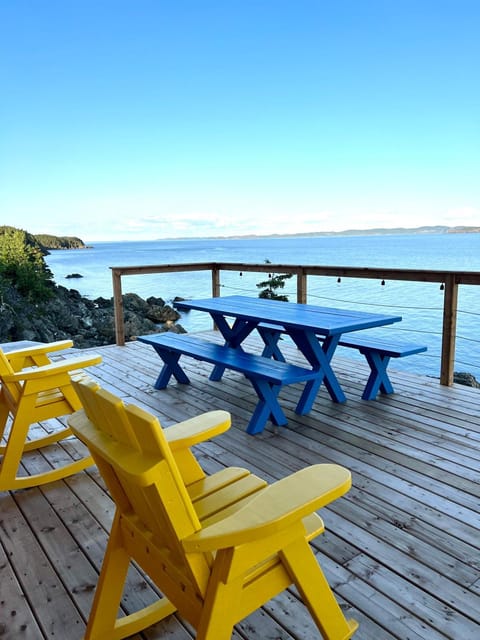 Patio, Natural landscape, Balcony/Terrace, Balcony/Terrace, Dining area, Sea view, Internal: Not applicable to any particular room