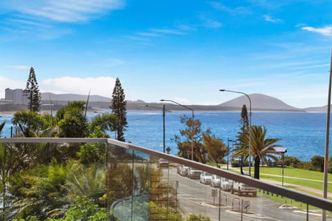 View (from property/room), Balcony/Terrace, Sea view