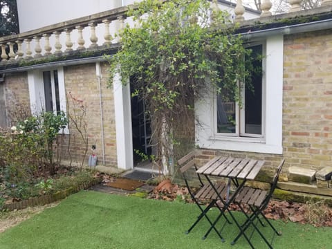 Property building, Patio, Garden