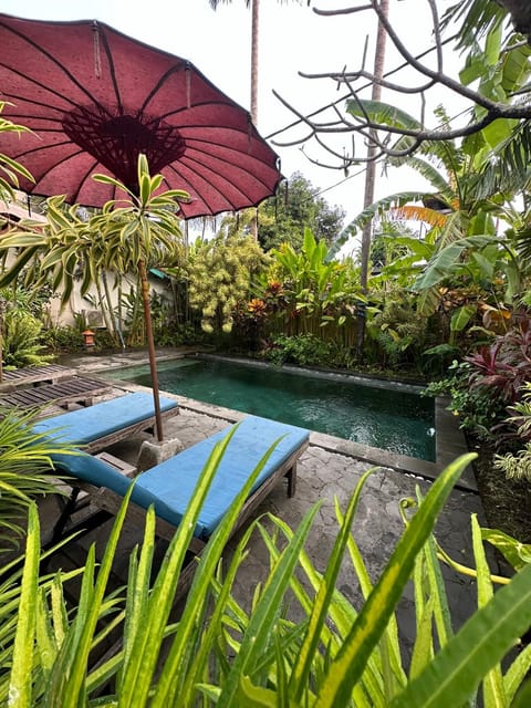 ComeBack GuestHouse Bed and Breakfast in North Kuta
