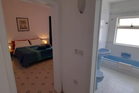 Villa Bronja Superior Airconditioned Studio apartment in Xlendi Apartment in Munxar