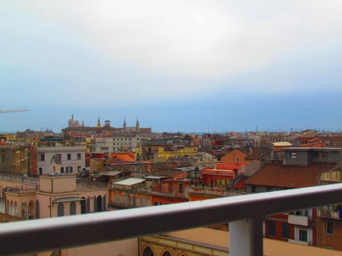 Day, Balcony/Terrace, City view