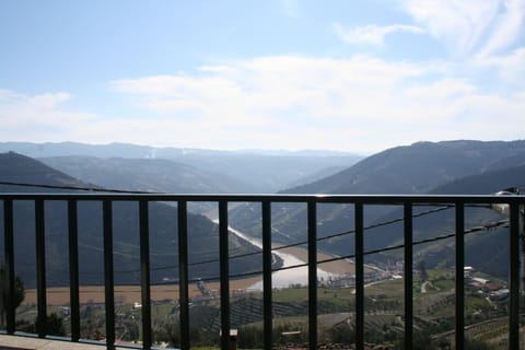 Natural landscape, View (from property/room), Balcony/Terrace, River view