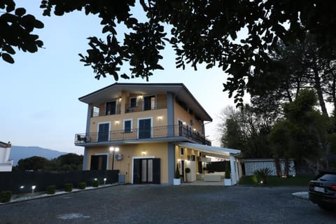 Property building, Parking
