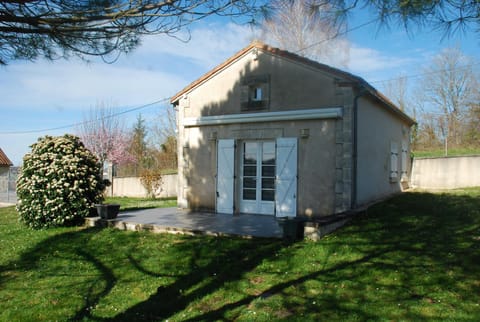 Property building, Garden view