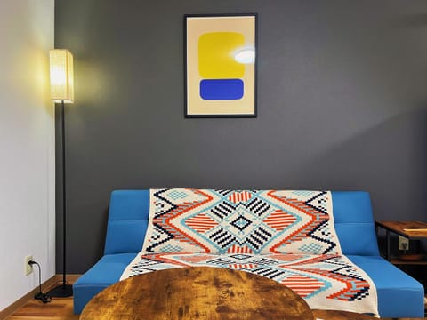 Living room, Decorative detail, Seating area