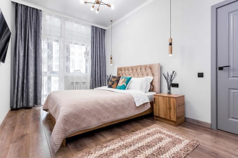 Bed, TV and multimedia, Photo of the whole room, Bedroom, wardrobe