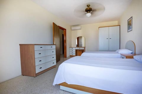 2 Bedrm Apt Balluta Bay (3) Apartment in Sliema