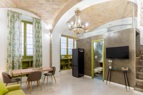 Lounge or bar