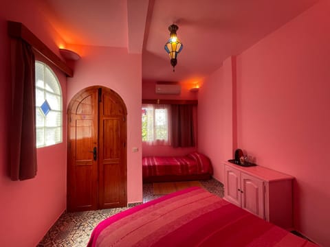 Bed, Coffee/tea facilities, Photo of the whole room