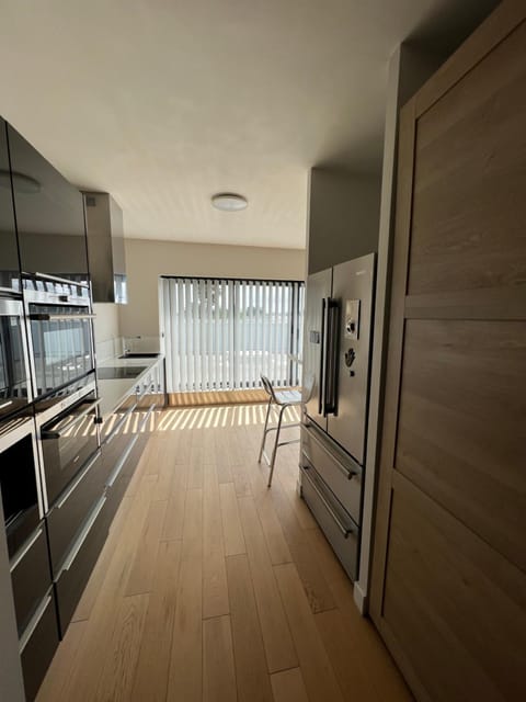 A la Nuitée, Grand studio design LE VINCI Apartment in Arradon