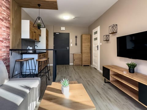 Communal lounge/ TV room, Living room, Dining area