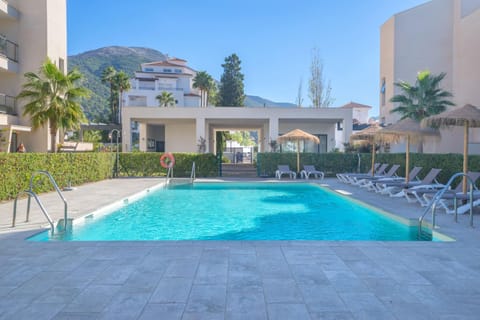 Property building, Mountain view, Swimming pool, sunbed