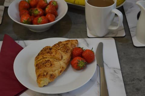 Library House - Now with Sky Sports HD House in Liverpool