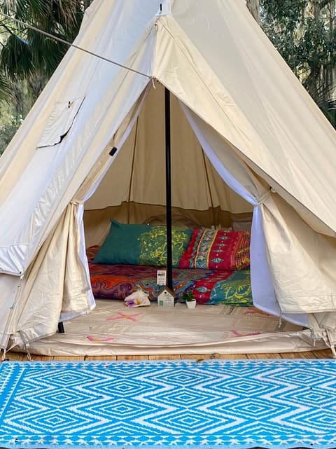 The Lodge at Runaway Bay Campground/ 
RV Resort in Florida