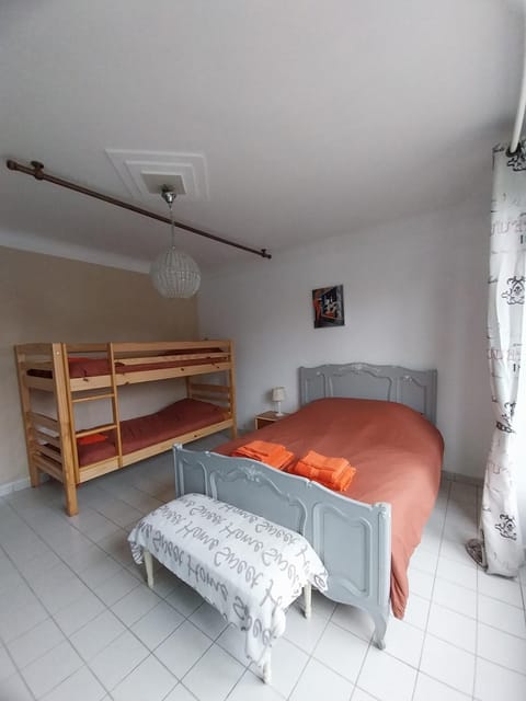 Maison familiale proche de la mer Villa in Brittany