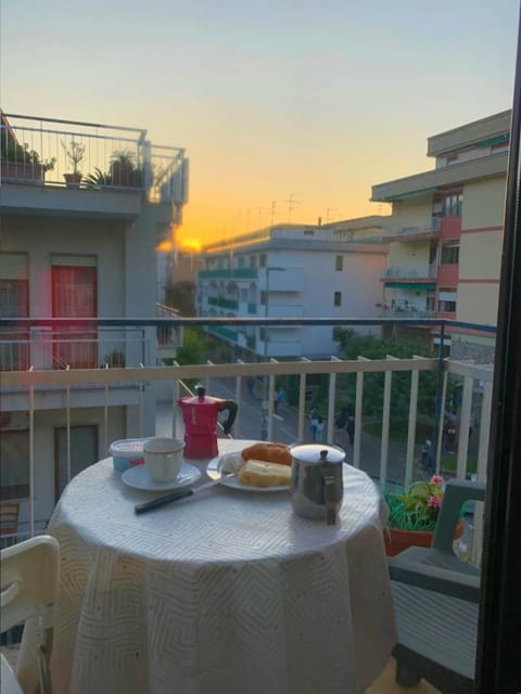 Balcony/Terrace, Sunset