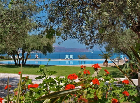 On site, Swimming pool