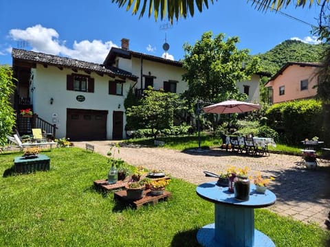 Property building, Garden