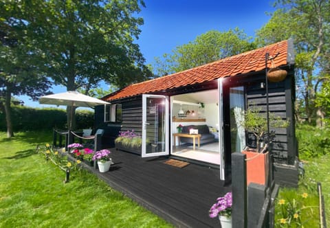 Property building, Balcony/Terrace