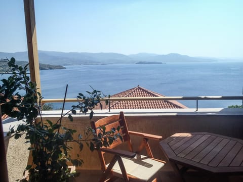 View (from property/room), View (from property/room), Balcony/Terrace, Balcony/Terrace, Mountain view, Mountain view, Sea view, Sea view, Sunset